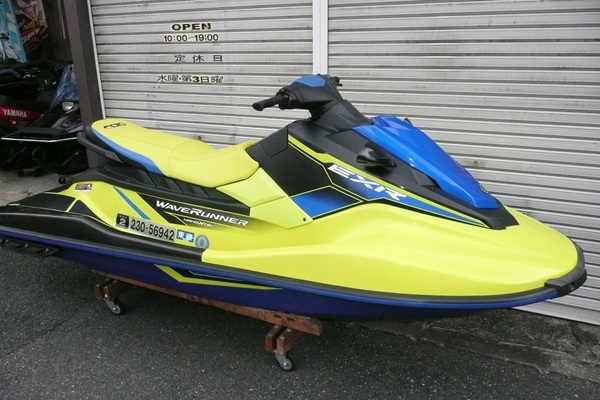 新艇中古艇販売