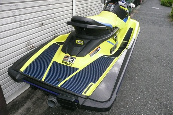 新艇中古艇販売