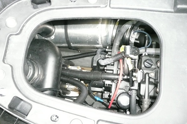 新艇中古艇販売