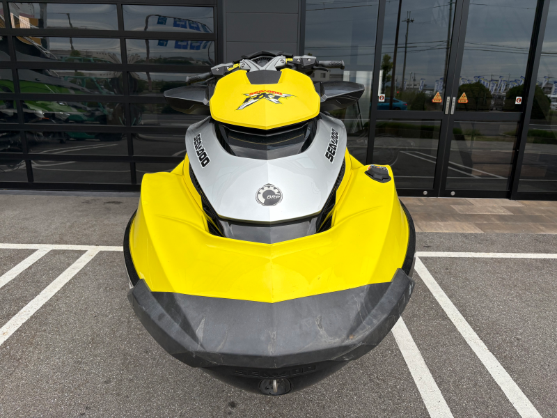 新艇中古艇販売