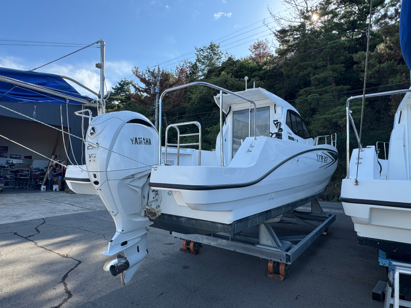 新艇中古艇販売