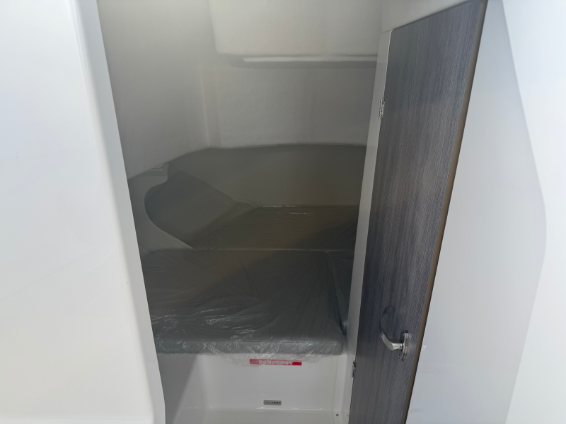 新艇中古艇販売