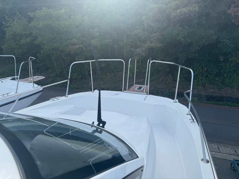 新艇中古艇販売