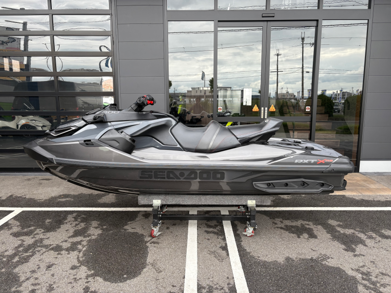 新艇中古艇販売