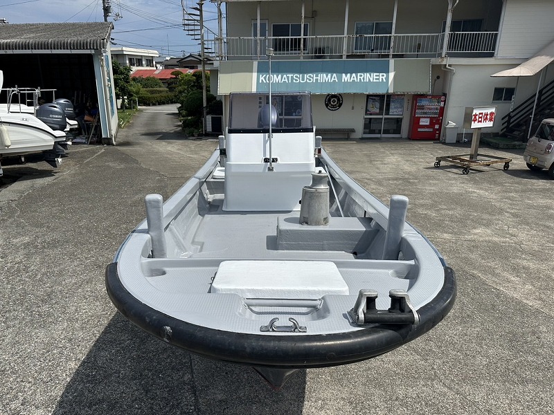 新艇中古艇販売