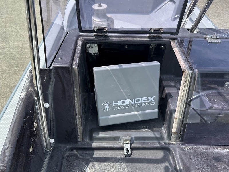 新艇中古艇販売