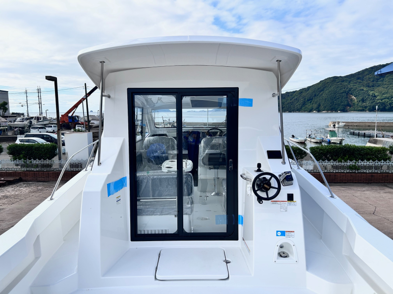新艇中古艇販売