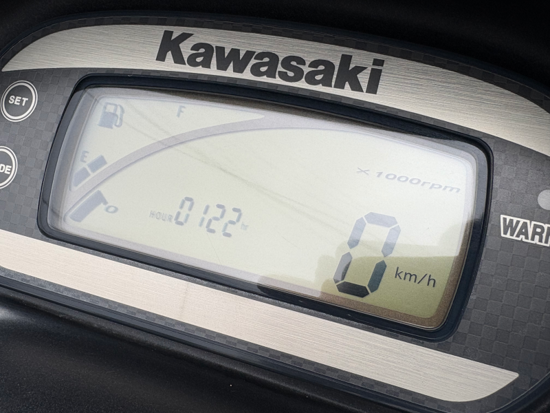 新艇中古艇販売