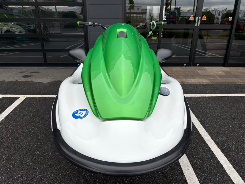 新艇中古艇販売