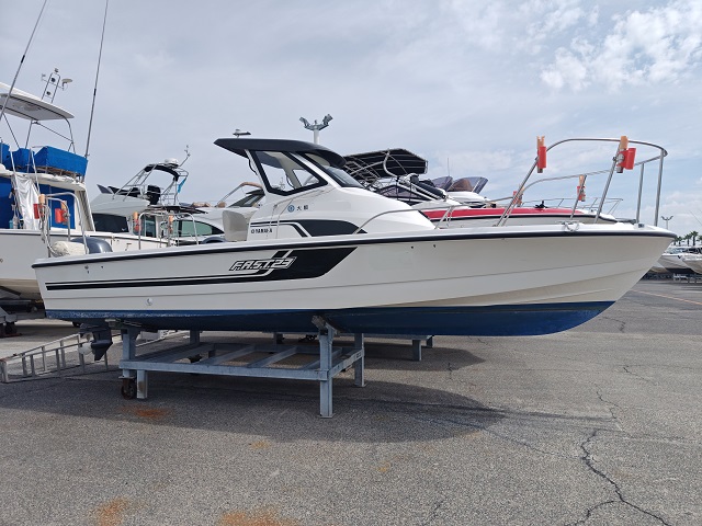 新艇中古艇販売