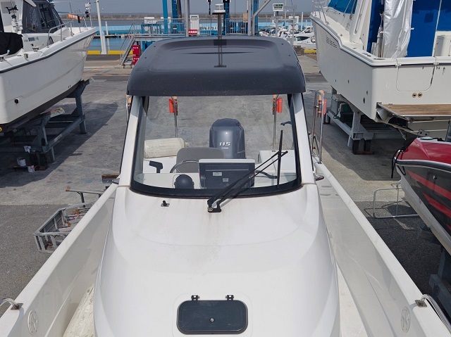 新艇中古艇販売