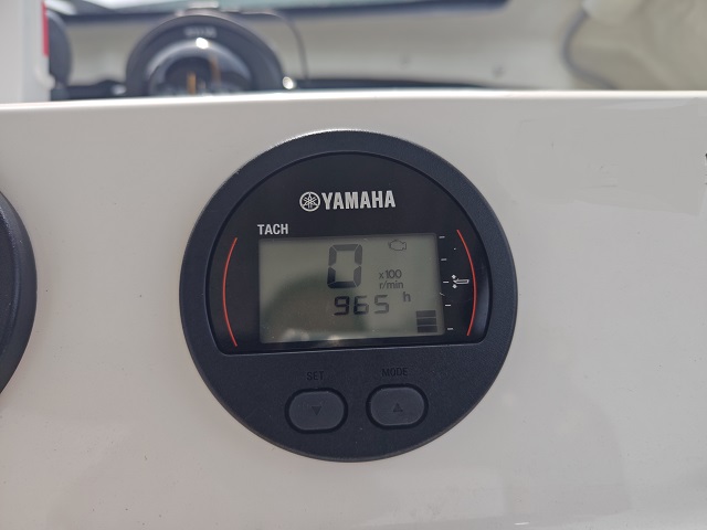 新艇中古艇販売