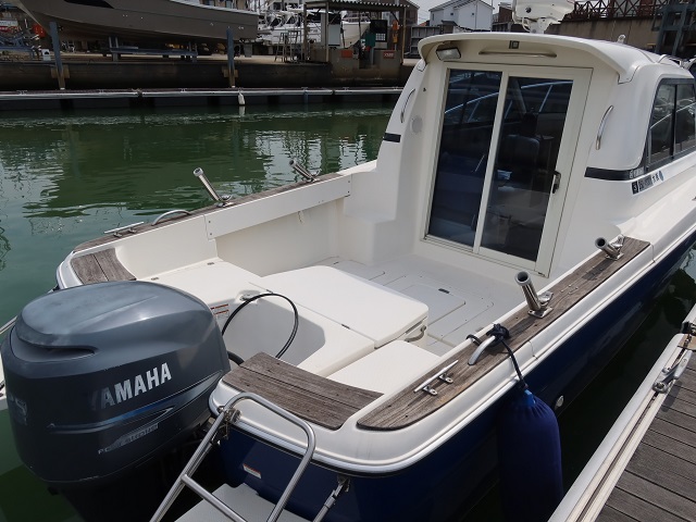 新艇中古艇販売