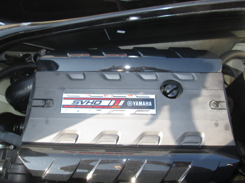 新艇中古艇販売