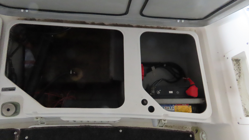 新艇中古艇販売