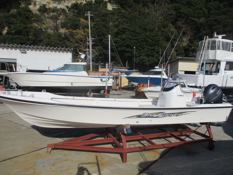 新艇中古艇販売