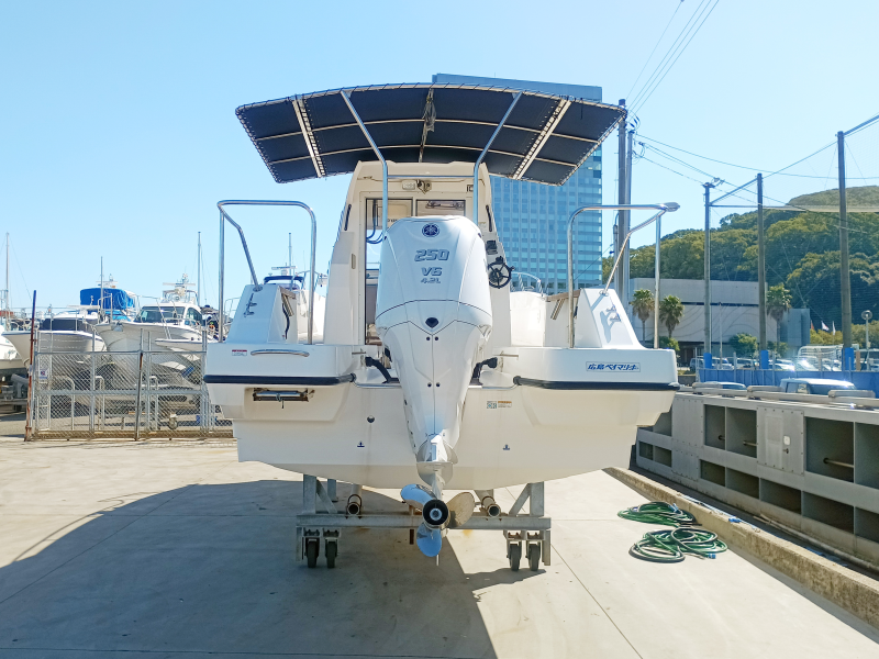 新艇中古艇販売