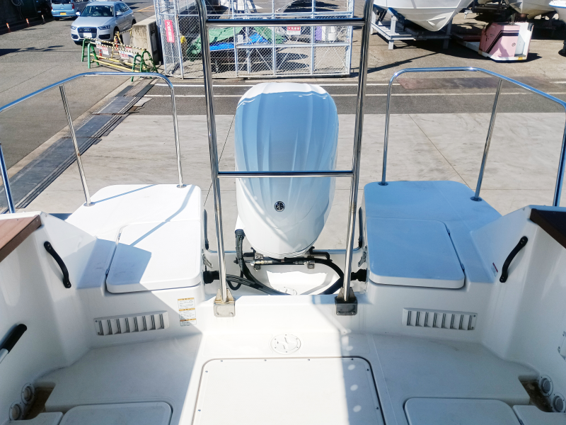 新艇中古艇販売