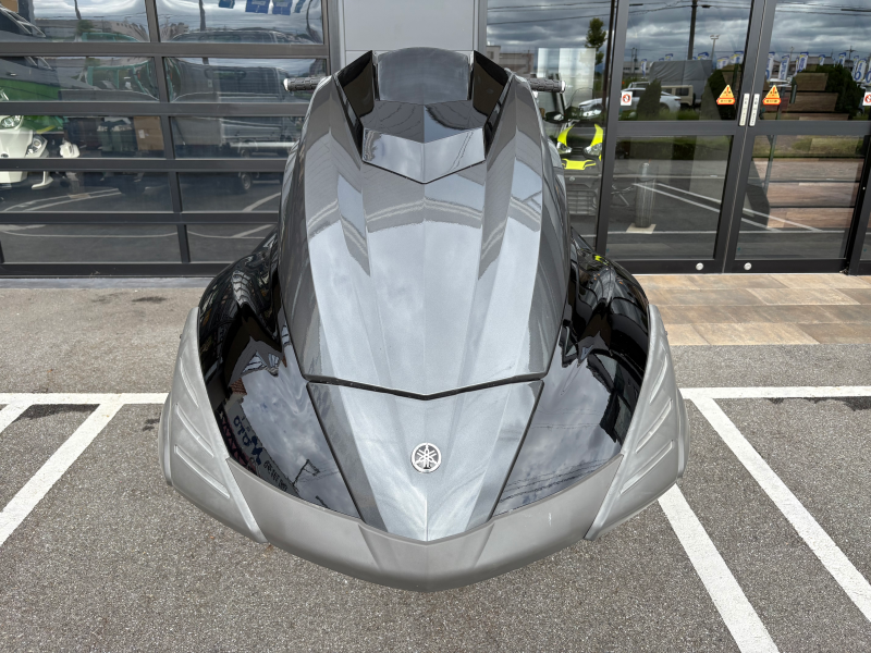 新艇中古艇販売