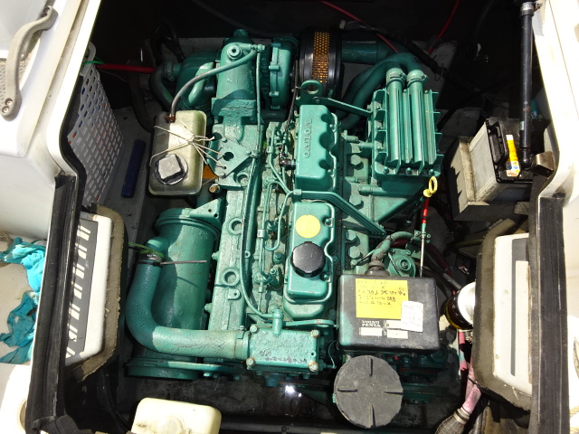 新艇中古艇販売