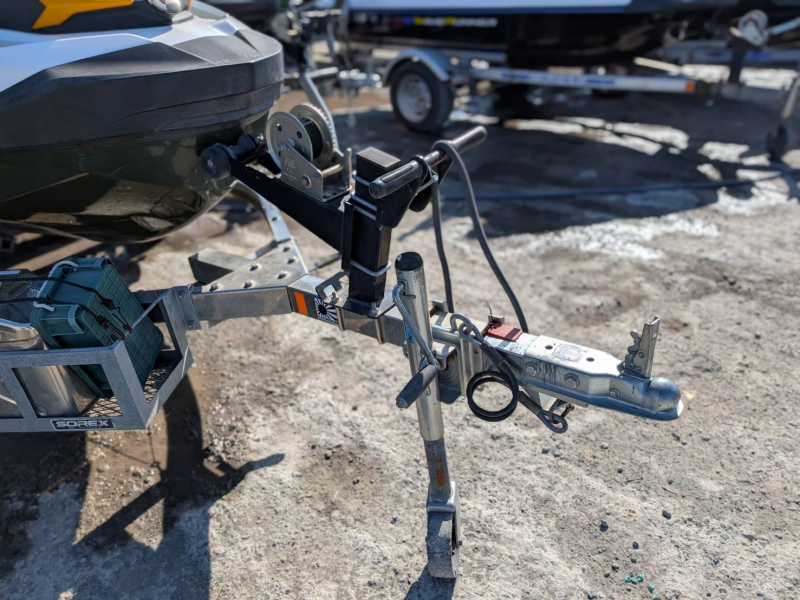 新艇中古艇販売