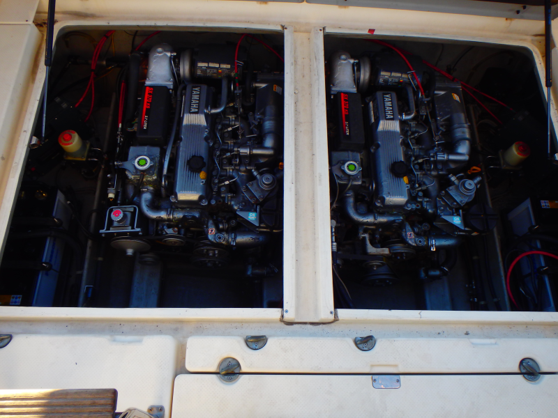 新艇中古艇販売