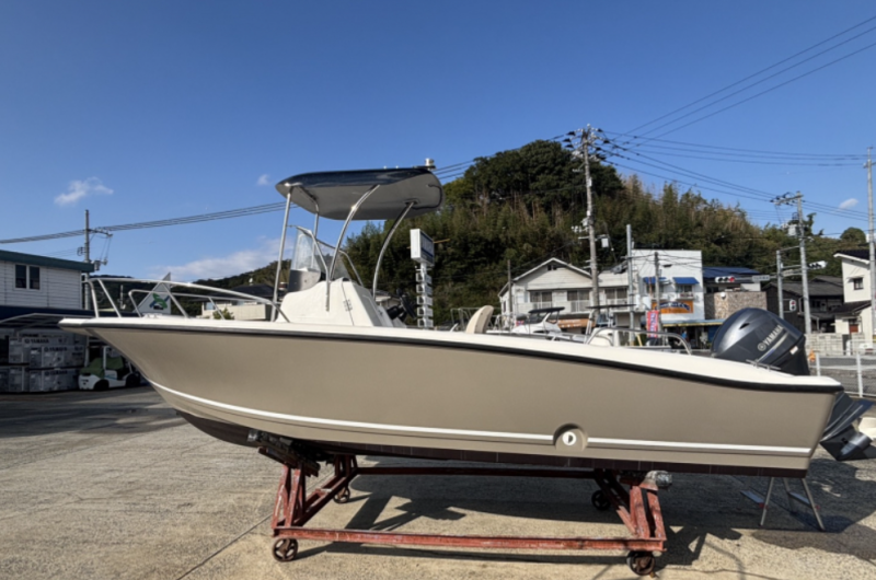 新艇中古艇販売