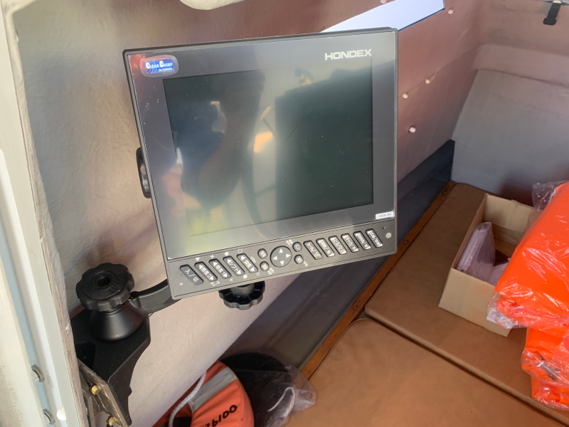 新艇中古艇販売