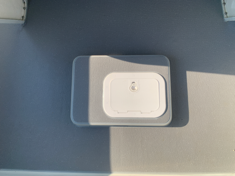 新艇中古艇販売