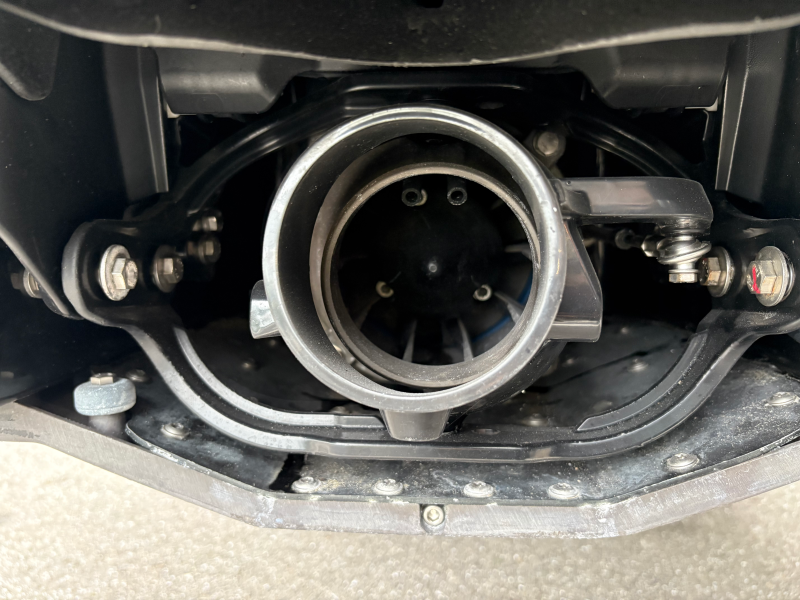 新艇中古艇販売