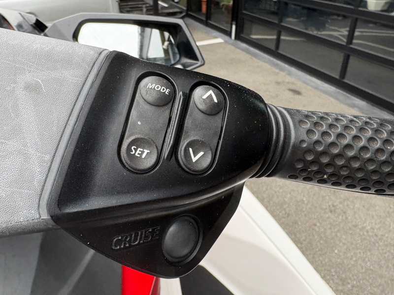 新艇中古艇販売