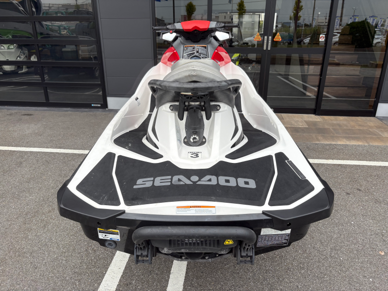 新艇中古艇販売