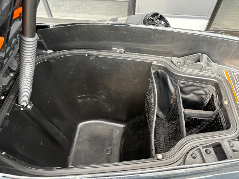 新艇中古艇販売