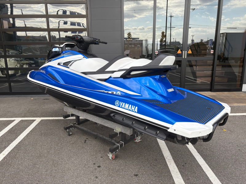 新艇中古艇販売