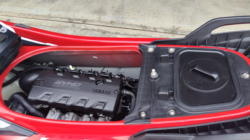 新艇中古艇販売