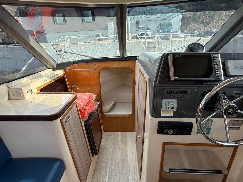 新艇中古艇販売