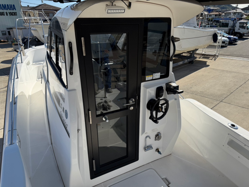 新艇中古艇販売