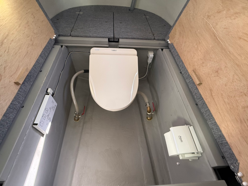 新艇中古艇販売