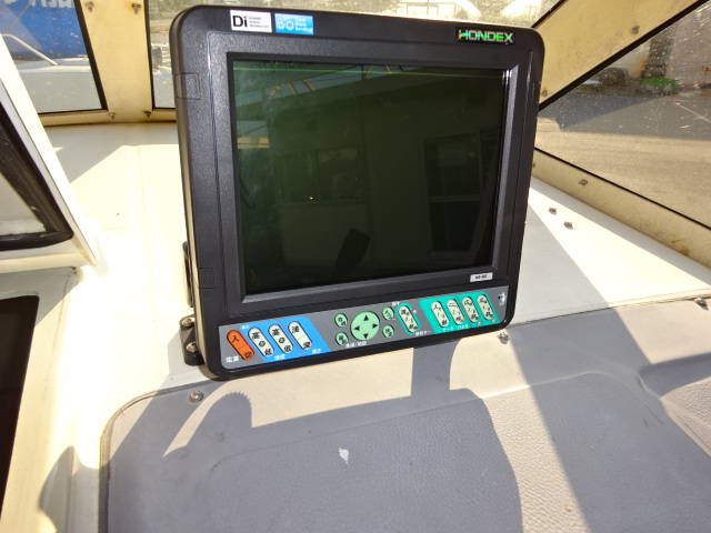 新艇中古艇販売