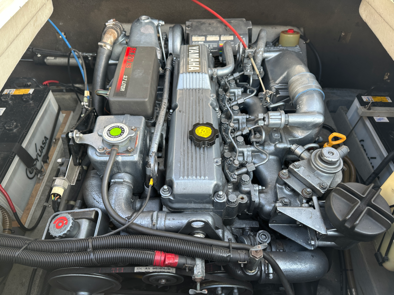 新艇中古艇販売