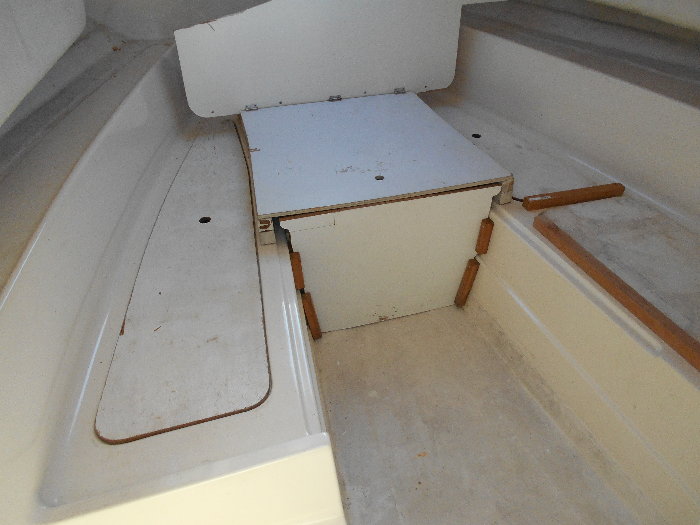 新艇中古艇販売