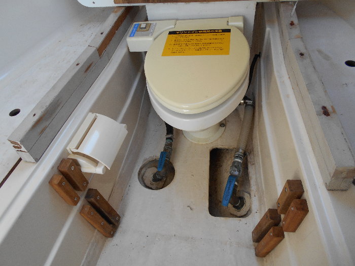 新艇中古艇販売