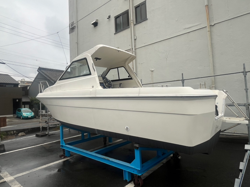 新艇中古艇販売