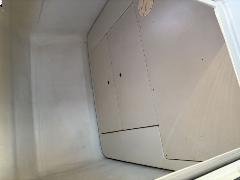 新艇中古艇販売