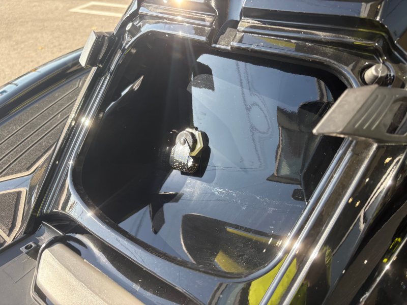 新艇中古艇販売