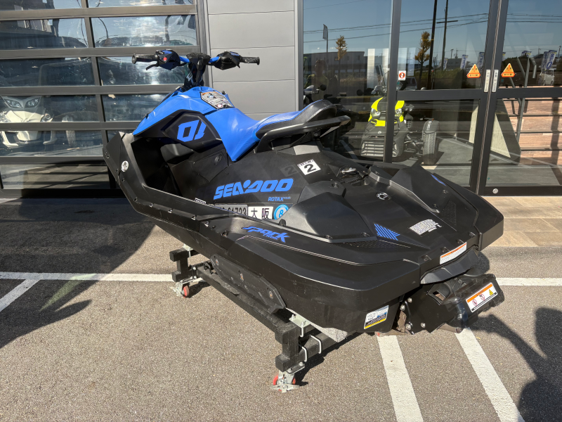 新艇中古艇販売