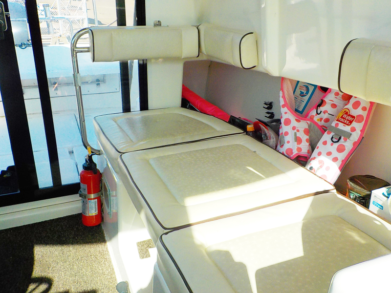 新艇中古艇販売