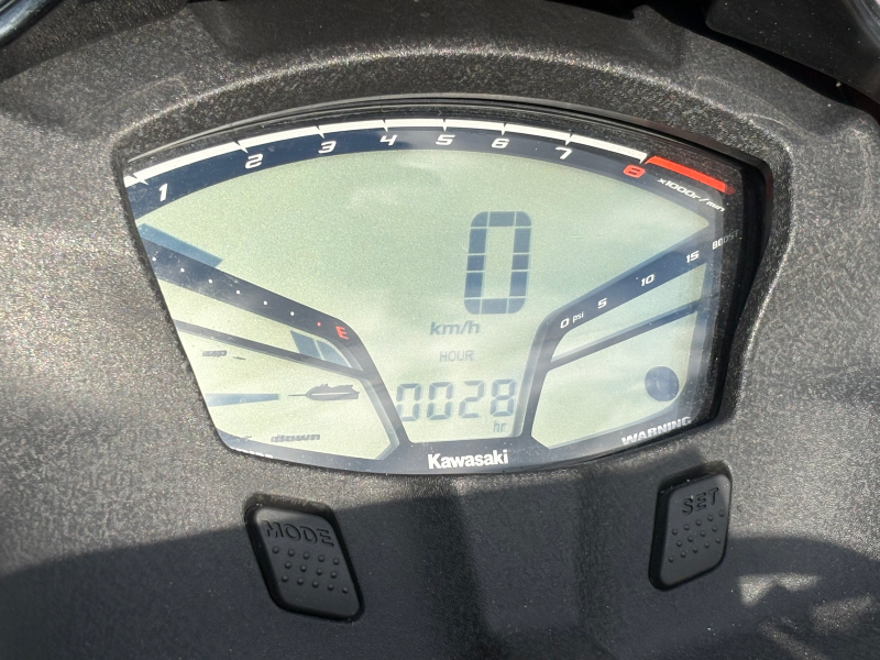 新艇中古艇販売