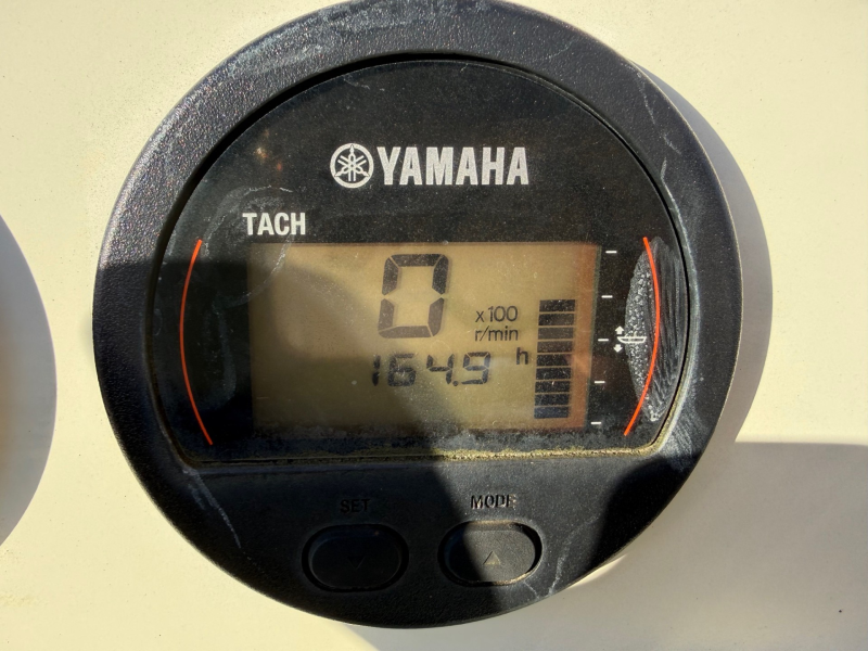 新艇中古艇販売