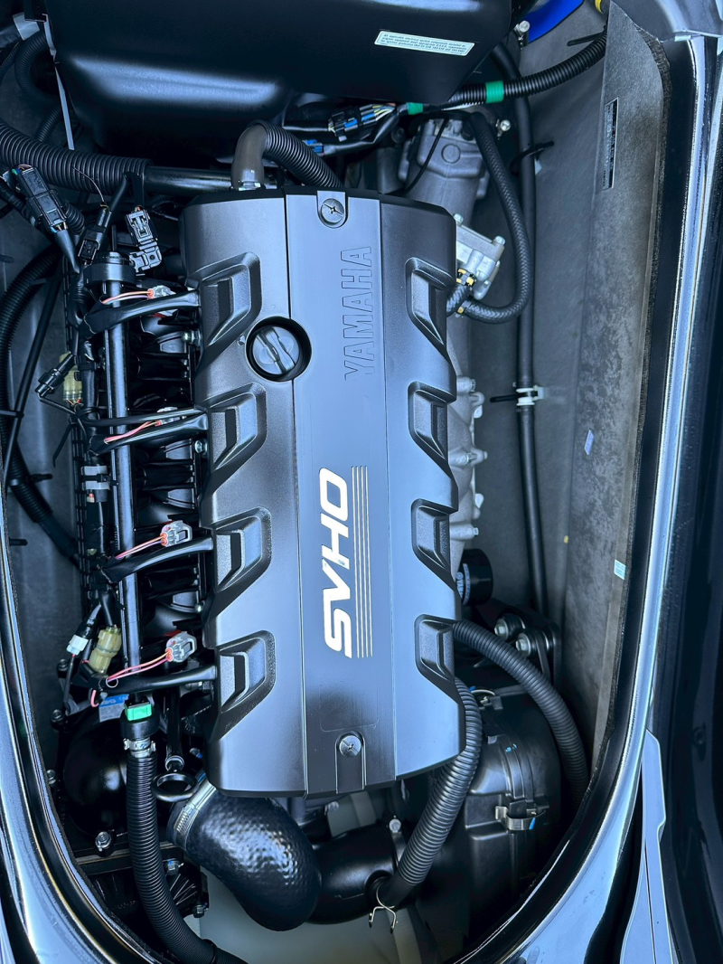 新艇中古艇販売